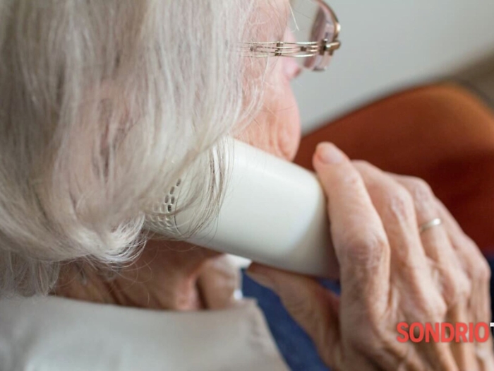 Truffa della finta figlia a Patern&ograve;: tre bonifici sottratti