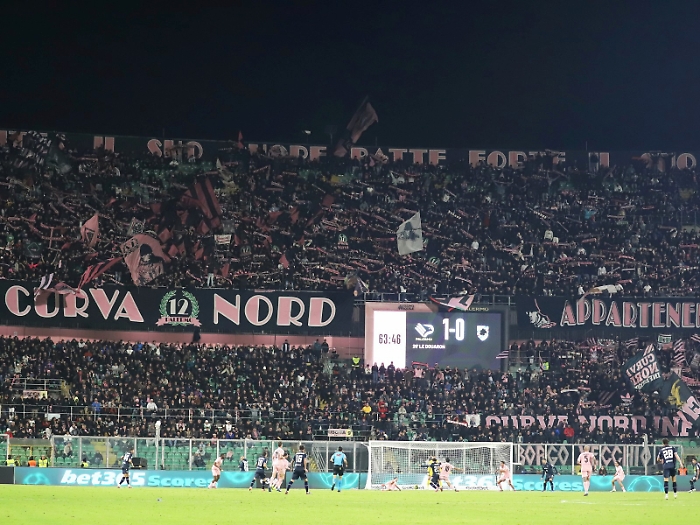 Il tifo rosanero (foto Alessandra Lo Monaco)