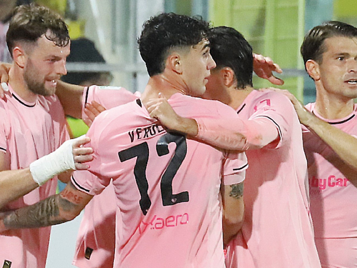 l'esultanza dei rosanero