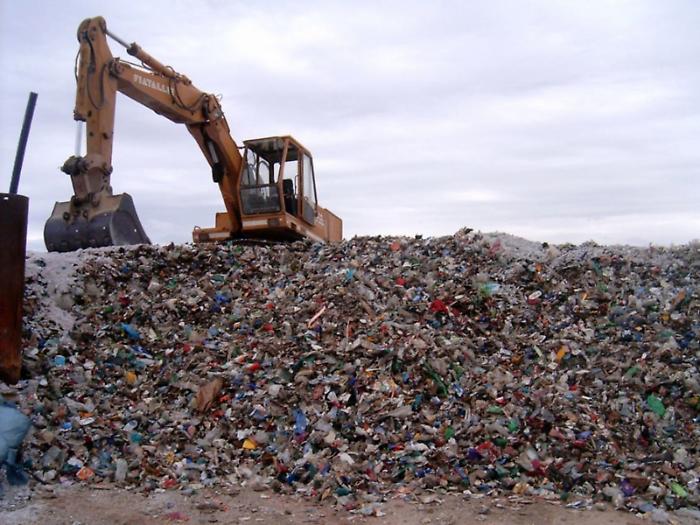  Catania: su 119milioni di costi del Comune, il 44% &egrave; per l'immondizia