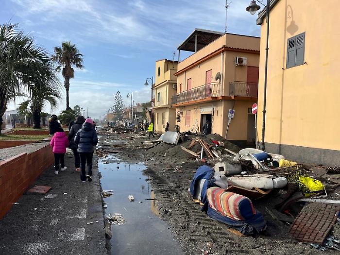 &laquo;Un'elemosina per l'emergenza, inferto il colpo finale&raquo;