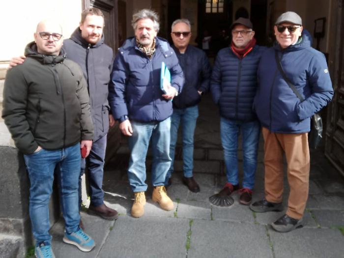 &laquo;Senz&rsquo;acqua da 40 anni, ora vogliamo risposte&raquo;