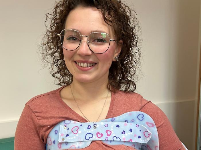 Un corsetto speciale per rinascere dopo un tumore rarissimo. &laquo;Lotto sin da piccola, la fortuna &egrave; avere accanto persone che mi amano&raquo;