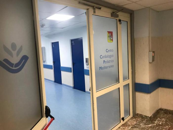 Cardiochirurgia pediatrica di Taormina accorpata a Catania: ok dell'Ars, ma c'&egrave; uno spezzatino di competenze