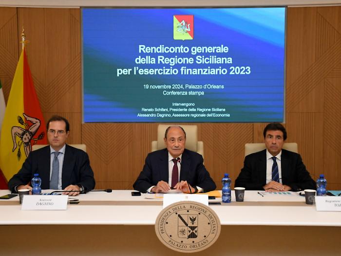 In Sicilia 600 milioni di incentivi per assunzioni a tempo indeterminato, tutto quello che c'&egrave; da sapere