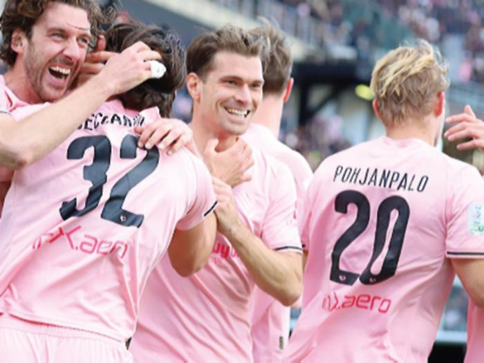 L'esultanza del Palermo