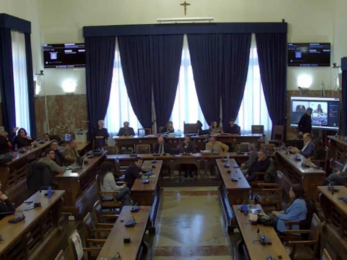 Bilancio di previsione, via libera del Consiglio