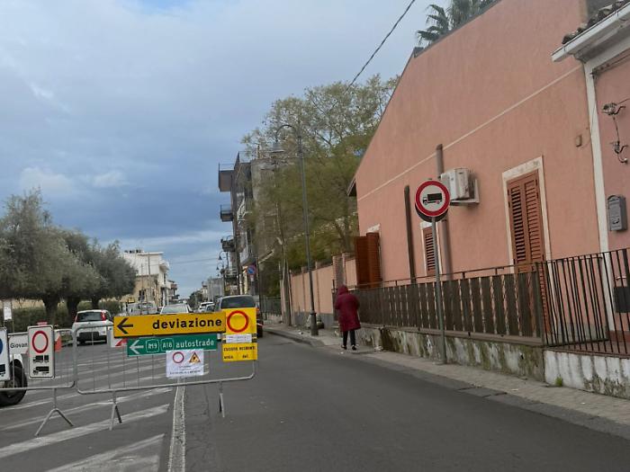 Trappeto cambia volto: riapre piazza Regina Elena