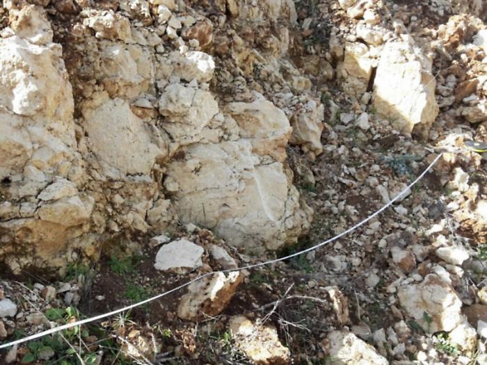 La cava a uso della cementeria fra siti ambientali protetti: per 8 anni nessuno l&rsquo;autorizza, ora la burocrazia si &ldquo;converte&rdquo;