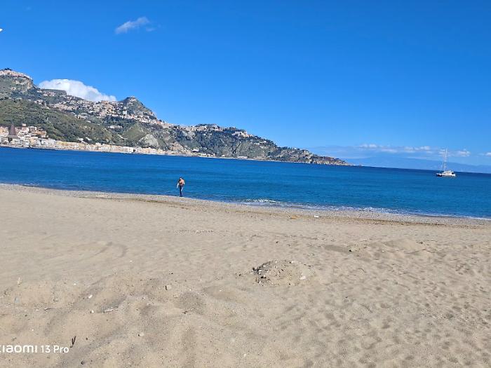 &laquo;Sulla costa ricostruire soltanto con strutture amovibili&raquo;