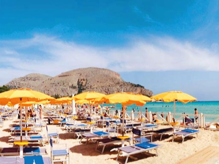 Sulle concessioni a Mondello &egrave; gi&agrave; battaglia politica: l'opposizione chiede chiarezza su gestione dei litorali e approvazione del Pudm