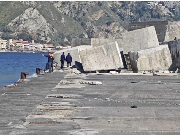 Molo di Schis&ograve;, rebus riapertura: preoccupazione tra gli operatori