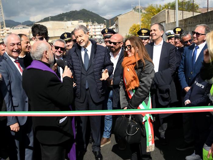 Dopo 40 anni di attesa riapre la Sp 127 in contrada Materasso