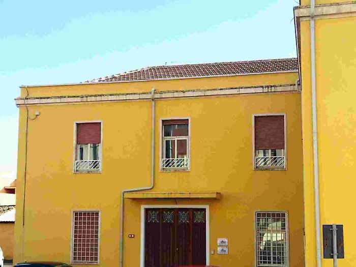Il &ldquo;giallo&rdquo; biblioteca: fondi pronti, porte sbarrate