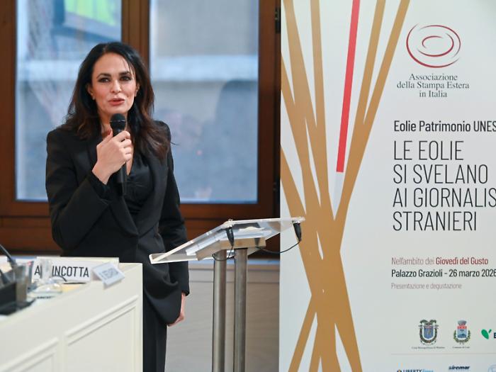 &laquo;Le Isole Eolie un luogo dove potere ricominciare a vivere serenamente&raquo;