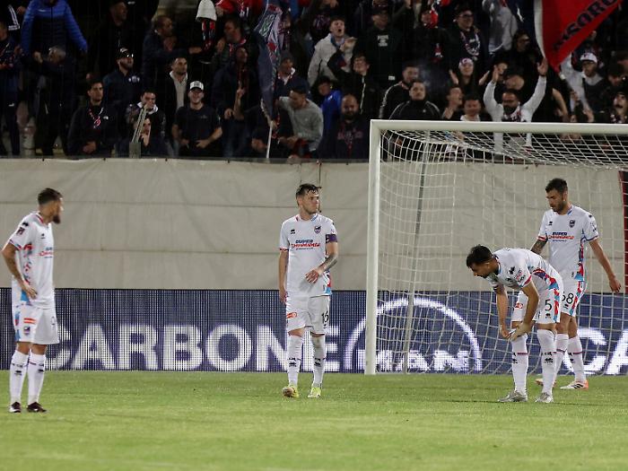 Catania, &egrave; tempo di riflessioni ora Tutti quanti sono in bilico