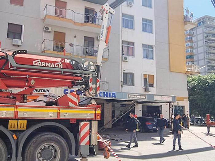 Operai morti a Palermo, il giallo dei sensori della gru