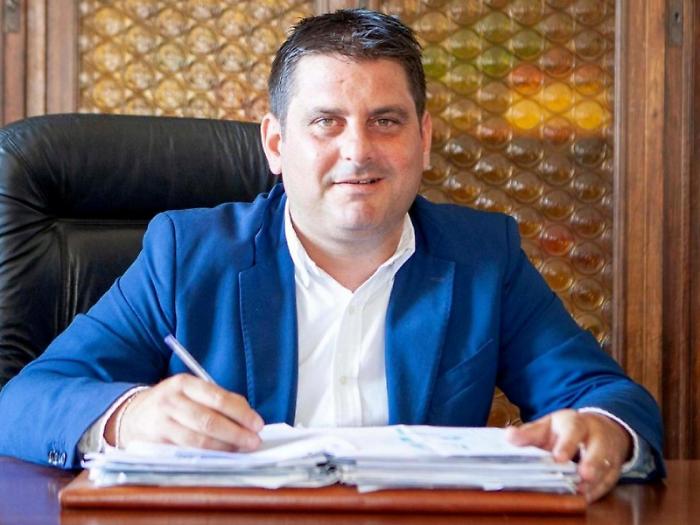 Il deputato Castiglione scarcerato, adesso potrebbe riprendersi anche il seggio all'Ars