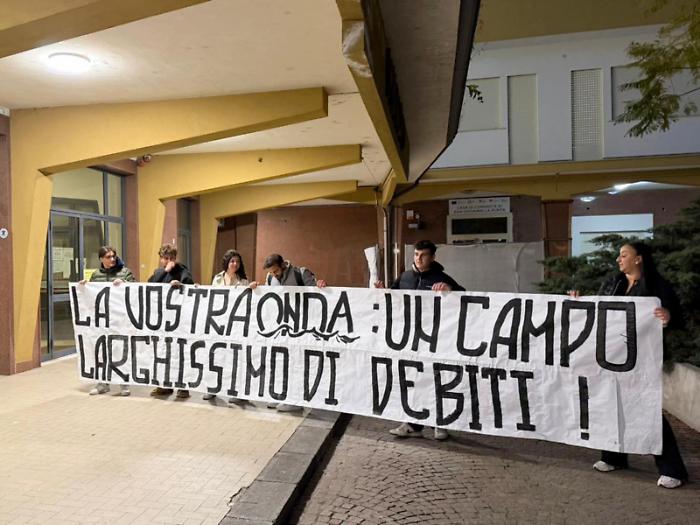 Dichiarato il dissesto finanziario