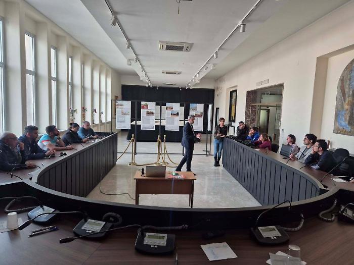 La palestra di via Pizzo Ferro cambia volto