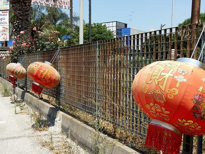Il sindaco: &laquo;L&rsquo;illecito va arginato, ma riduttivo chiamare la zona &ldquo;Chinatown&rdquo;&raquo;