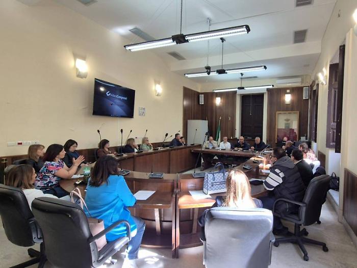 Rientra l&rsquo;allarme scabbia: da luned&igrave; si torna a scuola