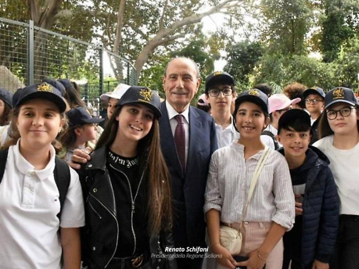 &laquo;Un ex assessore di Crocetta non pu&ograve; criticare Schifani&raquo;, ma due esponenti della vecchia giunta sono ora nel centrodestra