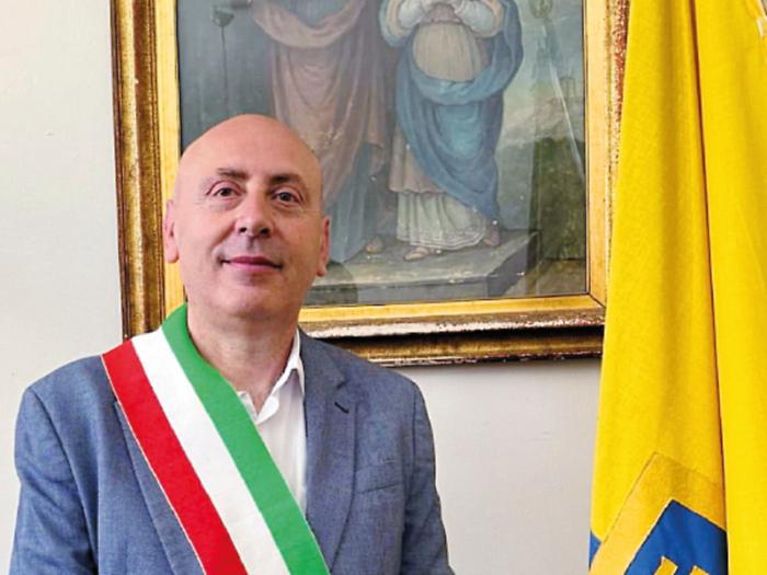 Altofonte, Raccuglia &egrave; il nuovo sindaco: "Obiettivo fondi regionali, priorit&agrave; a strade, pulizia e parcheggi"