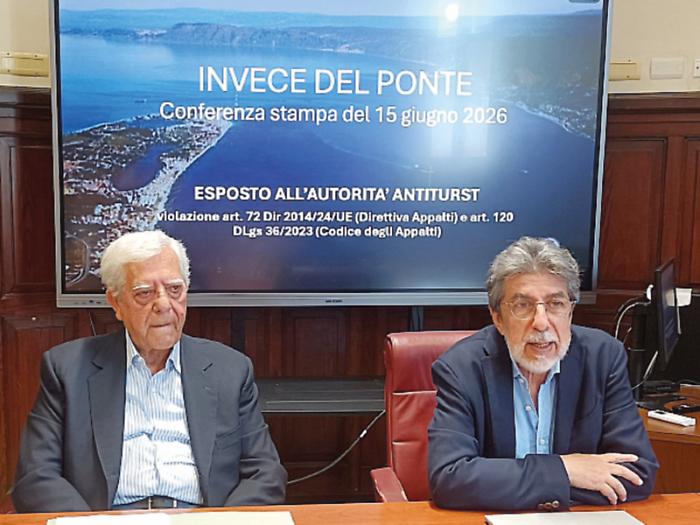 Il comitato Invece del Ponte: &laquo;Costi lievitati, serve nuova gara&raquo;