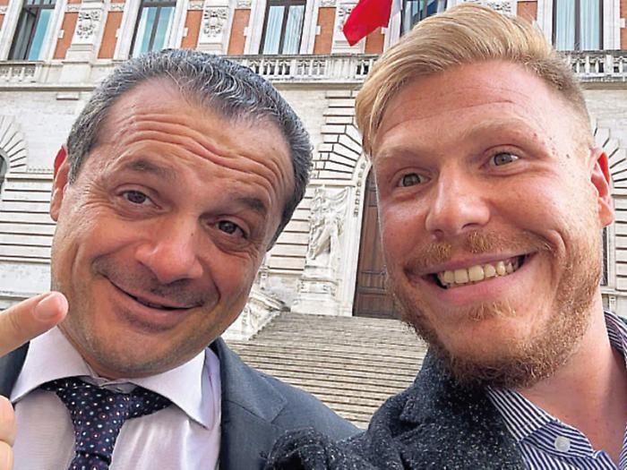 Corsa a sindaco, Cateno e La Vardera alla conquista di Palermo: De Luca sceglie Mineo, Argiroffi per Controcorrente