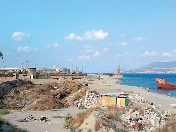 Il piano per riprendersi il mare parte dalla bonifica di Maregrosso