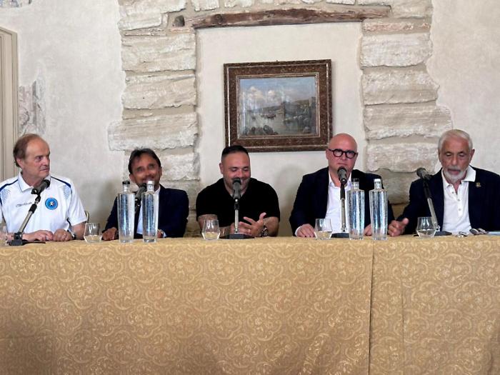L&rsquo;addio al calcio di Fabrizio Miccoli: &laquo;I tifosi del Palermo lo meritavano&raquo;