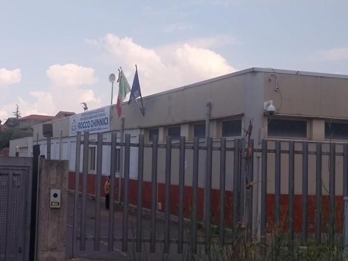 Furti e atti vandalici: scuole nel mirino