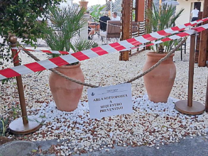 Giro di vite sulla sicurezza, stop all&rsquo;area dance del lido