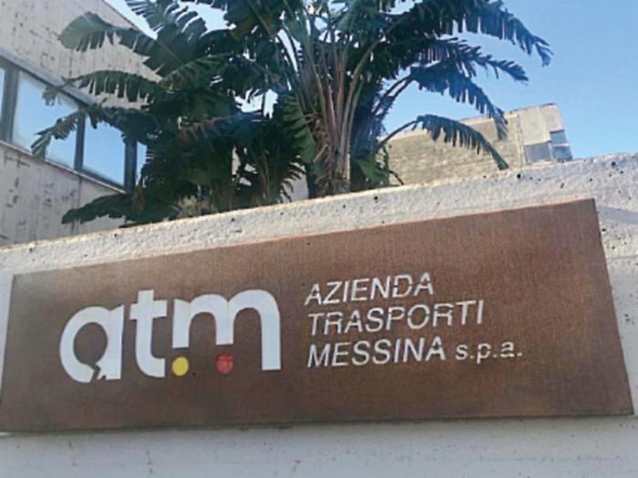 Bando da 2,9 milioni di euro per pulire autobus e pensiline