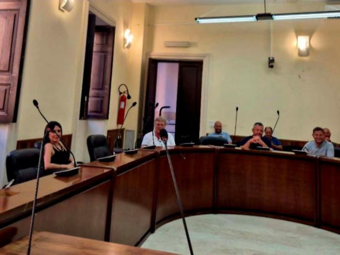 Approvati bilancio e Tari, ma l&rsquo;opposizione &ldquo;frena&rdquo;