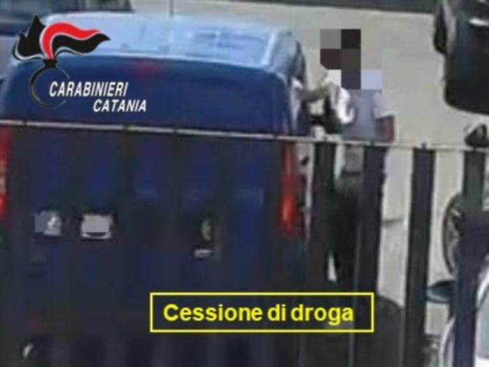 Il vuoto di potere lasciato dai Sangani: la &ldquo;cupola&rdquo; dello spaccio, ci sono sedici imputati