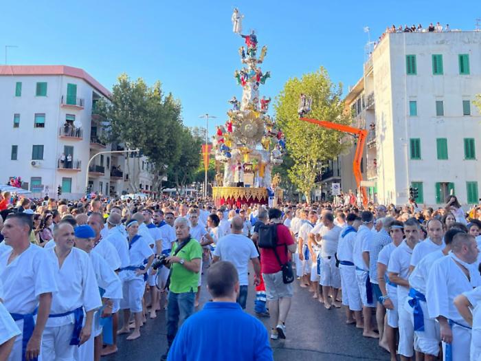 &laquo;Per la nostra comunit&agrave; la Vara &egrave; Messina&raquo;