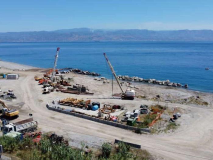 Meno cantieri e imprese in calo in aumento malattie e infortunio
