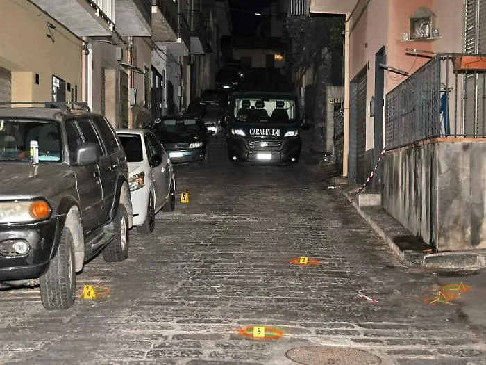 Gli spari a Motta partono da Catania: c'&egrave; la guerra  fra &ldquo;Monte Po&rdquo; e i cursoti milanesi