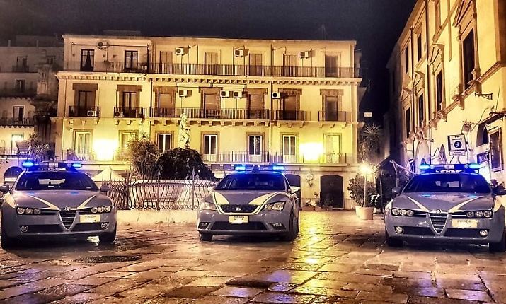 Zone rosse e scorciatoie: a Palermo ora baster&agrave; non uscire di casa
