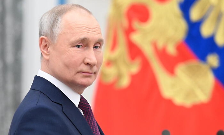 Putin attacca i leader Ue: &laquo;Porcellini approfittatori&raquo;
