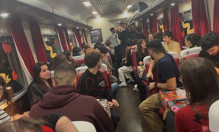 Rinvio Sicilia Express, rabbia e delusione tra i fuorisede: "Sarà guerra di click per conquistare un biglietto"