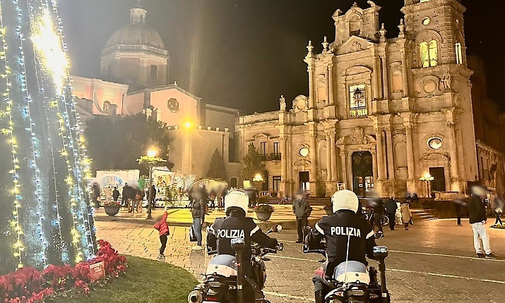 Natale sicuro a Catania e provincia: la Polizia di Stato in campo con controlli e pattuglie rafforzate