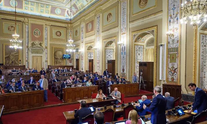 Regione, via libera alla manovra ma la maggioranza &egrave; in frantumi