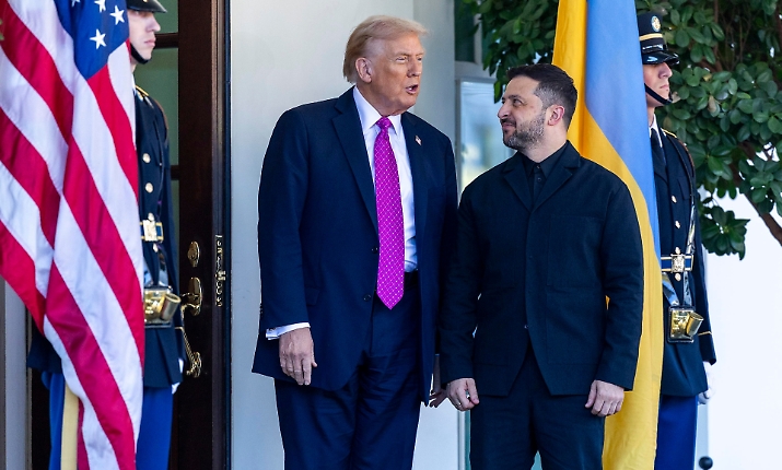 Trump-Zelensky, l&rsquo;incontro a Mar-a-Lago scatta due ore prima: cosa cambia davvero nei negoziati sulla pace