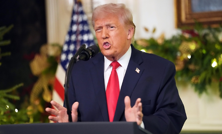 Vertice di Trump con Zelensky, pace in Ucraina vicina: &laquo;Accordo possibile entro due settimane&raquo;. A Mar-a-Lago, progressi su garanzie sicurezza e territori