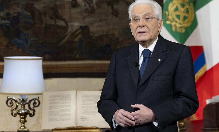 Mattarella conclude il discorso di fine anno con un'esortazione ai giovani italiani: &laquo;Siate esigenti, coraggiosi, scegliete il vostro futuro&raquo;