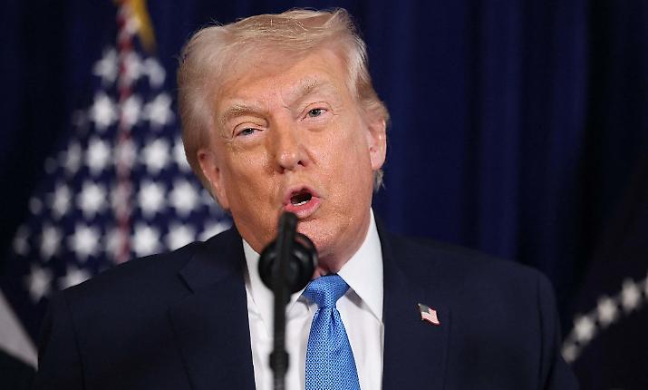 Trump: &laquo;L'attacco al Venezuela, un assalto come non se ne vedevano dalla Seconda Guerra Mondiale&raquo; LA DIRETTA - LIVE TV