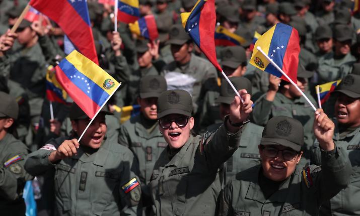 Venezuela annuncia rilascio di prigionieri politici: speranza per Trentini e altri 27 connazionali